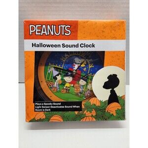 PEANUTS Halloween Sound Clock 2016 Charlie Brown